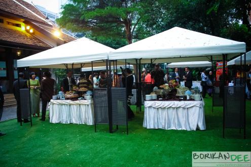 งานเลี้ยงสถานทูตอินโดนีเชีย
